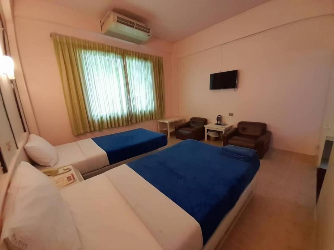 Indra Hotel Hatyai هات ياي المظهر الخارجي الصورة