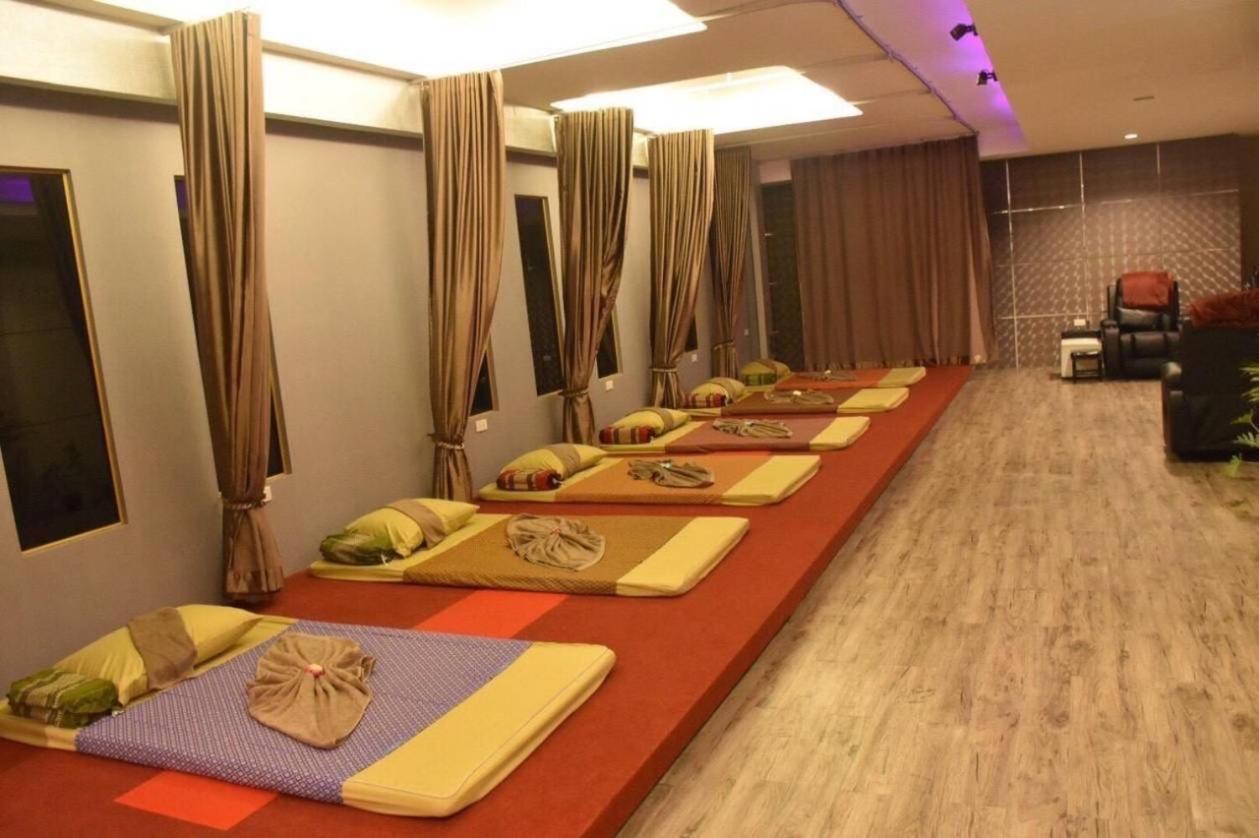 Indra Hotel Hatyai هات ياي المظهر الخارجي الصورة